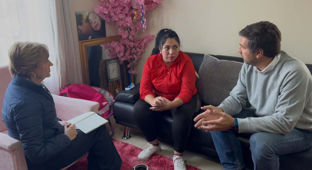 Trabajo Evelyn Matthei anuncia medidas para proteger y dar mayores beneficios a Carabineros: “Debemos cuidar a los que nos cuidan